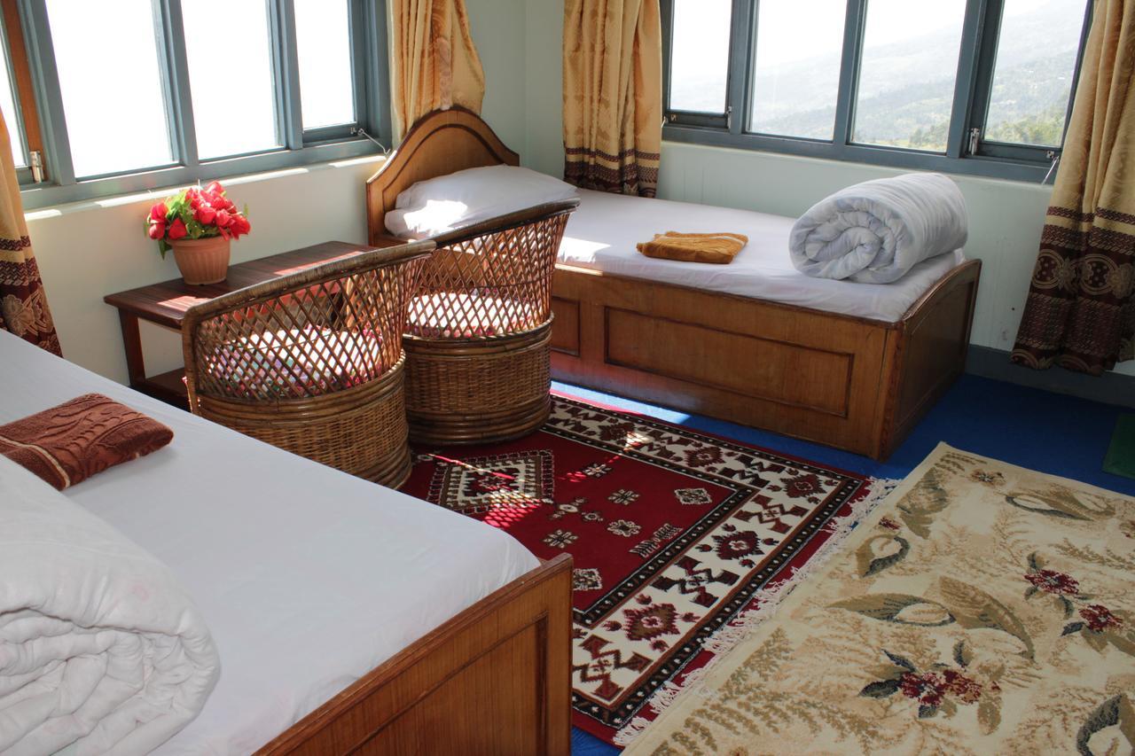 View Top Lodge & Restaurant Pokhara Exterior photo