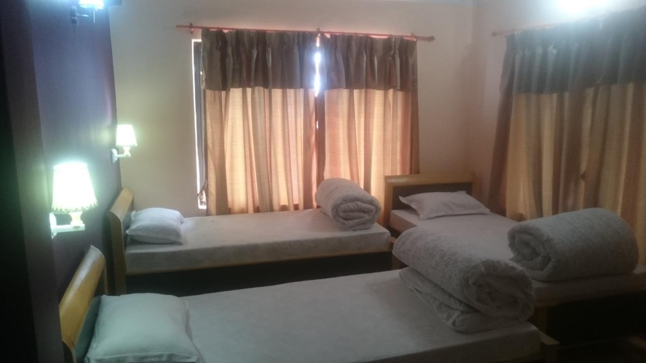 View Top Lodge & Restaurant Pokhara Exterior photo